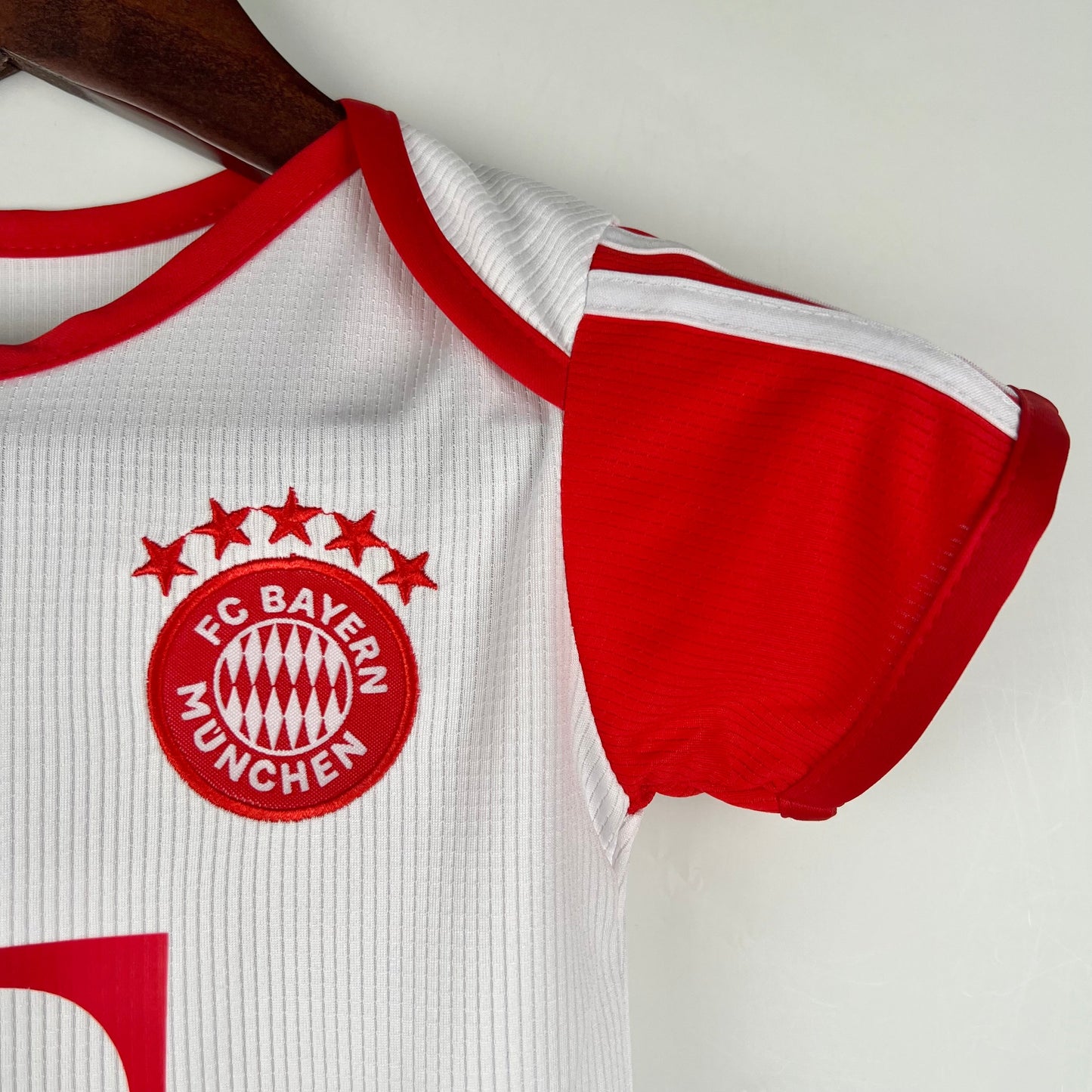 23/24 baby Bayern Munich home