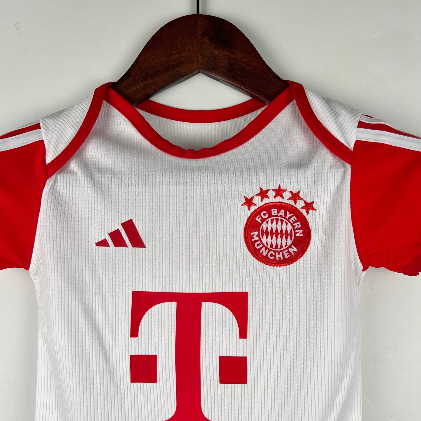 23/24 baby Bayern Munich home
