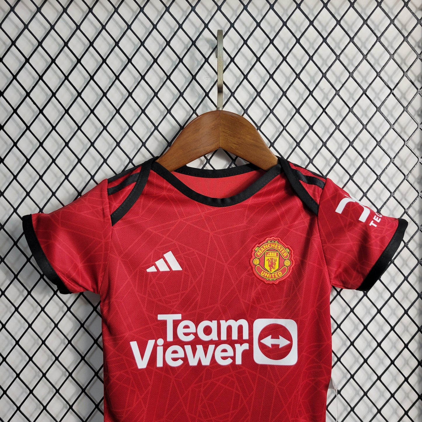 23-24 Baby Manchester United home